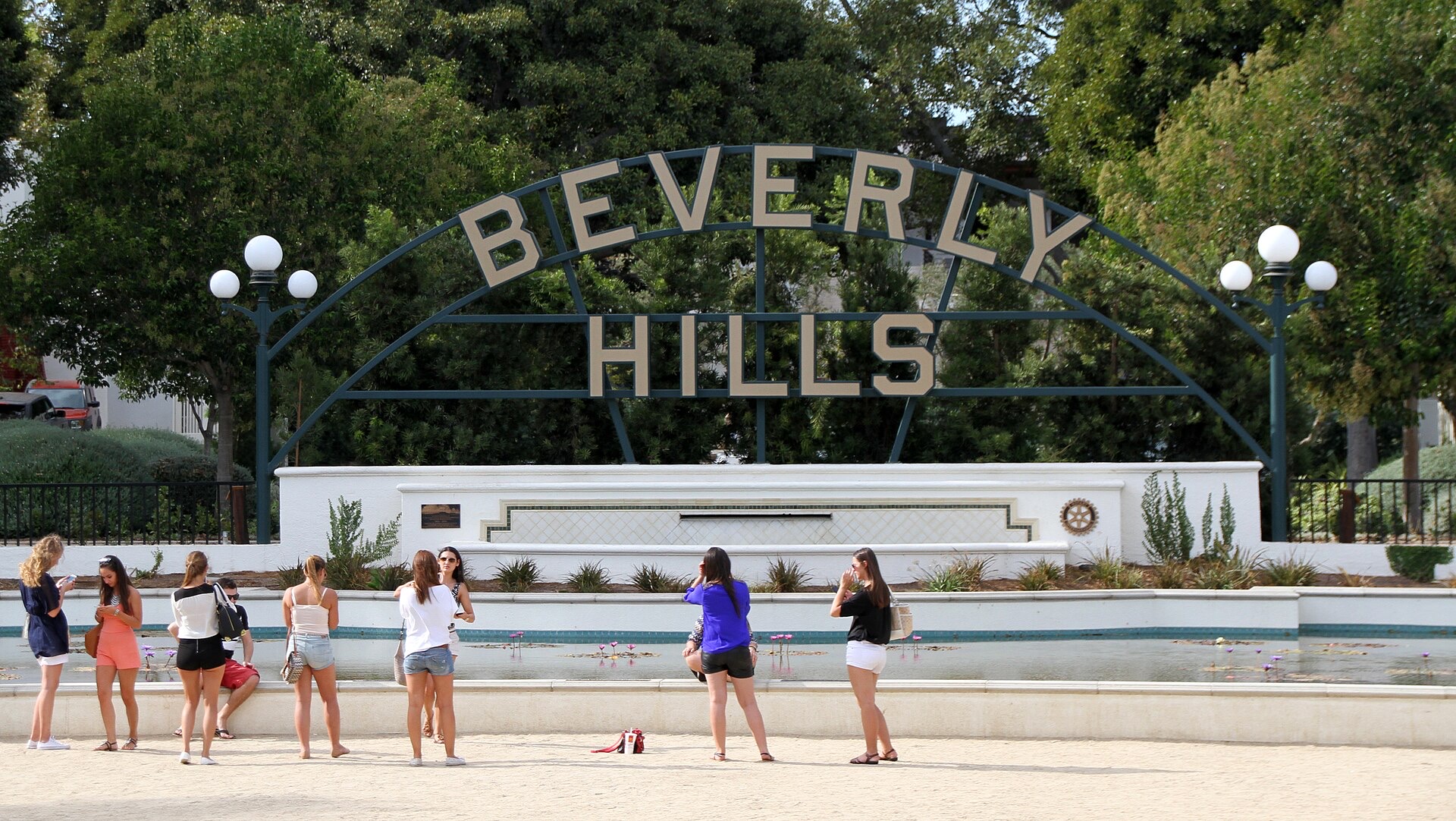 The Beverly Hills sign and lily pond in Beverly Gardens Park