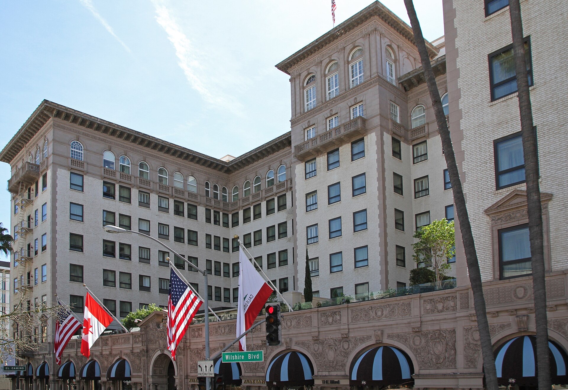 The Beverly Wilshire hotel at the corner of Wilshire Boulevard and Rodeo Drive